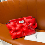 &Uuml;hev&auml;rviline Suure Mahutavusega Uus Populaarne Pilvepuuvillane Crossbody Kott Suled T&auml;idetud Pehme K&auml;ekott Naistele Disainitundega &Otilde;lakott (30cm<Max Length<50cm)