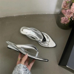 Uued Trendikad Naiste Sussid Mood Madala Kontsaga Kiilvarbpl&auml;tud Daamide V&auml;lisjalatsid Pealelibistatavad Sandaalid Disainer Zapatos De Mujer 39 h&otilde;be