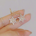 K&otilde;rgekvaliteedilise prantsuse disaini ja ripatsiga v&auml;lismaalase p&auml;rliga k&otilde;rvar&otilde;ngad naistele One Size