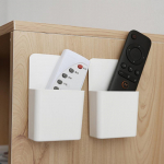 Seinale paigaldatav korraldaja hoiukarbi kaugjuhtimispuldiga konditsioneeri aluse hoidik valge