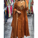 Disaineri Tuunika P&uuml;kside ja Dupattaga Komplekt India Naistele Bollywood Salwar &Uuml;likond VFP-1846a M-38
