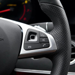 Baificar t&auml;iesti uus roolinupp vasak/parem A0999056200 A0999056300 Mercedes Benz W213 C238 E-klassi jaoks Right Button