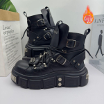 Moodsad meeste saapad Moodne disain Metallkaunistus Neet Nahksaapad High Street Hip Hop Tants Punk Mootorratas Meeste saapad Botas Hombre 43 black