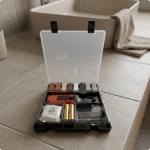 Plaadi ja portselani paranduskomplekt Vormitud alus Pahtel K&auml;eshoitav t&ouml;&ouml;riist T&auml;iteaine Tavaline koos Regular with Battery
