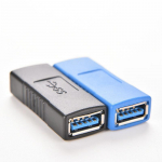 USB 3.0 A-t&uuml;&uuml;pi emas-emasse pistiku adapteri siduri soovahetaja must