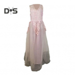 Naiste &otilde;htukleit, lilleline aplikatsioon, A-line suur kiik printsessi stiil, varrukateta seljata &uuml;markaelus, pitsv&otilde;rk, lapiline pulmapidu, suurkleit balli&otilde;htu L roosa