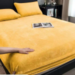 Kuum talvine soe flanell-fliisist voodipesu kaheinimesevoodile, queen/king size, k&otilde;ikeh&otilde;lmav madratsikate Bed sheet (150x200x25cm) kollane