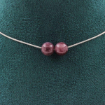 Pierres et Min&eacute;raux. Collier 2 perles L&eacute;pidolite 8 mm. Chaine en acier inoxydable Collier femmes, hommes. Taille personnalisable.