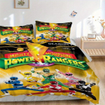 3 tk Mighty Morphin Power Rangers voodipesukomplekt - 1 pehme tekikott + 2 padjap&uuml;&uuml;ri, sobib k&otilde;ikideks aastaaegadeks. F040 135x200cm