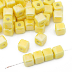 10 tk 6 mm Pick Color Cube keraamilised helmed ehete valmistamiseks DIY kaelakee k&auml;ev&otilde;ru k&otilde;rvar&otilde;ngas 6mm 10pcs tumeroheline v&auml;rv