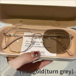 Luksuslik mood fotokroomsed l&uuml;hin&auml;gelikkusprillid &otilde;ues V&auml;rvimuutvad p&auml;ikeseprillid Unisex Trendikad Miinus Retseptiga dioptriga prillid -2.5