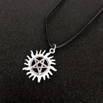 &Uuml;leloomulik kaelakee Dean Sam Angel Castiel Wing Pentacle Pentagram numbrim&auml;rk Amulett Ripats Naiste meeste Statement kaelakeed as the picture-