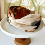 Moedisaineri laia juuksepaelaga juuksepael naiste t&uuml;drukutele Vintage Print Flower Cross Turban peapael Bohemia juukseaksessuaarid khaki