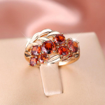 S&auml;delevad punased tsirkoonist s&otilde;rmused naistele Romantilised nisuk&otilde;rvast kullav&auml;rvi s&otilde;rmused pulmaehted 6 kuld/punane