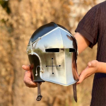 H&otilde;bedane, Must Barbuta Keskaegse R&uuml;&uuml;tli Armor 18g Pehmest Terasest Kiiver LARP Cosplay Halloweeni Kost&uuml;&uuml;m S&otilde;dalase Kiiver