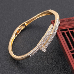 Women's Zircon rhinestone Bracelet high quality classic geometric nail design can open fashion 01