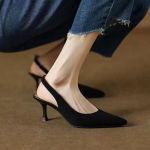 FASHION SHOES Meeste hingavad sporditossud Sportlikud jooksujalatsid naiste v&auml;litennise j&otilde;usaali treener 34 must