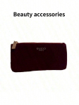 Gucci veinipunane sametist lukuga meigikott, Gucci Beauty kosmeetikakott burgundiapunane