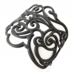 Les Tr&eacute;sors De Lily [P0693] &ndash; must Batucada disainik&auml;ev&otilde;ru (pilved) must