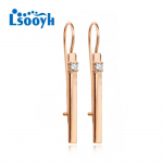 LSOOYH Clip K&otilde;rvar&otilde;ngad Roosa kullav&auml;rvi Moodne k&otilde;rvar&otilde;ngas Naistele Cubic Zirconia Long Square Stud K&otilde;rvar&otilde;ngad Ehted A