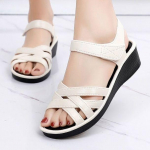 Ema sandaalid suvised pehme tallaga keskealistele ja eakatele libisemiskindlad t&ouml;&ouml;kingad kiiluga keskmise kontsaga lamedad plastikust vanaema naiste kingad &otilde;ues kandmiseks 36 valge