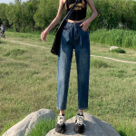 K&otilde;rge v&ouml;&ouml;kohaga lahtised naiste &uuml;heksapunktilised haaremiteksad M