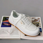 Nahast valged meeste kingad S&uuml;gismood vabaajajalatsid Mugavad meeste platvormtossud Tudengite tennise vulkaniseeritud kingad 39