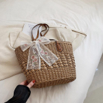 Yogodlns Naiste &otilde;lgedest punutud kott Boho &otilde;&otilde;nsa disainiga suvine suure mahutavusega &auml;mbriga k&auml;ekott, rotangist k&auml;sitsi valmistatud k&auml;sit&ouml;&ouml;korv. 27x13x26cm khaki