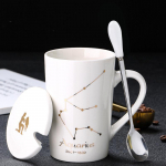 Loov keraamiline kruus &ndash; kaane ja lusikaga T&auml;htkujud, ideaalne kingitus paaridele Aquarius Spoon with Lid