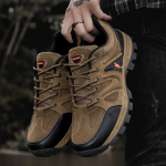 Meeste spordijalatsid vaba aja hingavad jooksutossud, matkajalatsid 39 hall