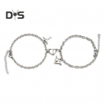 1 paariline k&auml;ev&otilde;ru Reguleeritava suurusega s&uuml;damega magnetimemisega disainiga k&auml;ev&otilde;ru S&uuml;damekujuline sobiv randmepael 1 Pair