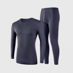 Meeste kahepoolne termopesu komplekt &ndash; s&uuml;gis/talv &uuml;markaelus koduriided. XL punane