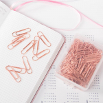 Roosa kullaga metallgalvaanilised kirjaklambrid &ndash; kontoritarbed 28mm rose gold, 120 pcs