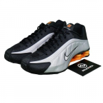 Nike Shox R4 'Metallic Silver/Black' HQ1988-003 Unisex EU 40.5 metallik h&otilde;bedane v&auml;rv/must