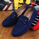 Meeste Mokassiinid &Auml;rikingad Suede Nahk Pehme Tald Meeste Vabaajajalatsid Retro Lamedad Kleidikingad Moccasins Disainer Slip on Meeste Kingad 39