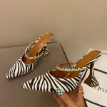 Eilyken New Zebra naiste pumbad Mood Crystal Slingback K&otilde;rged kontsad Pidu kummalise stiiliga pulmade pruudi kingad 35 valge