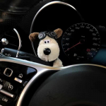 Auto Kaunistus Nukud Piloot Pawdog Roolituled Kojamees Y-kujuline Kilp Ornament Armas Vibu Koer Auto Kojamehe Nukk Siseaksessuaarid must