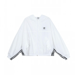 Adidas Originals Adiclub Ristikujulise Logoga Tr&uuml;kitud L&otilde;tv Kapuutsiga Tuulejope Naistele Tuulejope Valge IP1804 XL