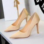 Elegantne Terava Ninaga Peokleit Naiste Kingad Slip-on Madala S&auml;&auml;rega Siidkangas &Uuml;hene Disain S&uuml;gisesed K&otilde;rge Kontsaga Kingad Naistele 35 beež