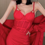 Prantsuse Body Sexy Lace Push Up rinnahoidja komplekt Klassikaline sidemega v&otilde;rk, l&auml;bipaistev Bodycon aluspesu Naiste kiusatus &otilde;&otilde;nsad 85D punane