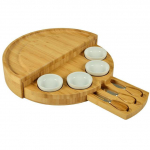 Juustulaua s&ouml;&ouml;giriistade l&otilde;ikeriistade komplekt koos v&auml;ljal&uuml;katava sahtliga Toiduvalmistamise t&ouml;&ouml;riistad Viilutaja Kahvlilabidad K&ouml;&ouml;git&ouml;&ouml;riistad JA55