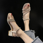 Paksu kontsaga kivist kivist suvised naiste sandaalid Paksu kontsaga keskmise kontsaga seelikuga k&otilde;rge kontsaga kingad Pehme &auml;&auml;risega s&auml;&auml;rekujulised sandaalid 35 beež