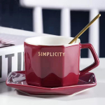 Nordic Style kohvitass ja taldrik Kaheosaline &uuml;hev&auml;rviline v&auml;rvitud kullaga keraamiline tass Veetass P&auml;rastl&otilde;unatee piimatass