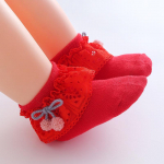 Korea stiilis pitsilised sokid beebidele ja t&uuml;drukutele &ndash; piiri&uuml;lesed uued tooted 1 (6-12 months) punane