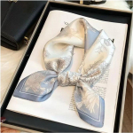 100% naturaalne ehtsast siidist sall Naiste b&auml;ndaan Ruudukujulised sallid Sall-r&auml;tik Mooruspuu Kevadmoe Luksuslik K&otilde;rge kvaliteediga Hijabi br&auml;nd Real silk 53x53cm