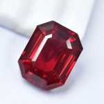 A++ Sertifitseeritud 20,75 ct Looduslik Punane Rubiin Smaragdl&otilde;ikega Lahtine JUVEELIKS 16.1 mm Approx. punane