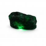 Looduslik Roheline Smaragd Toorkivi Suur Suurus Maast Kaevandatud 95,3 Ct SERTIFITSEERITUD Kivi 55.8 mm approx roheline