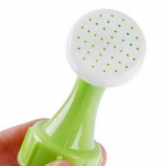 Pudelipealne kastmisseade aiataimede sprinkler Vesiseemnete seemikute kastmine veepaak Kastja seemikute kastmisseadmed 1pc roheline