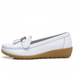 Moodsad naiste nahast jalan&otilde;ud 35 valge