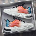 Meeste Kingad Tossud meeste vabaaja Meeste kingad tennised Luksuslikud kingad Treener Race Hingavad jalan&otilde;ud mood jooksujalatsid naistele 39